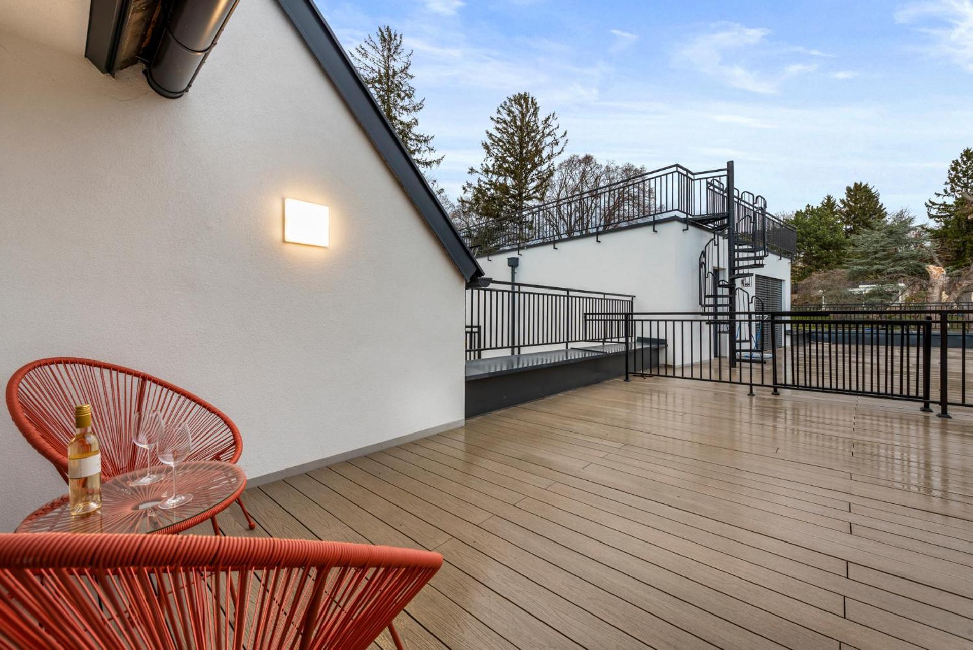 Vienna Hills Living Aparthotel Exterior photo